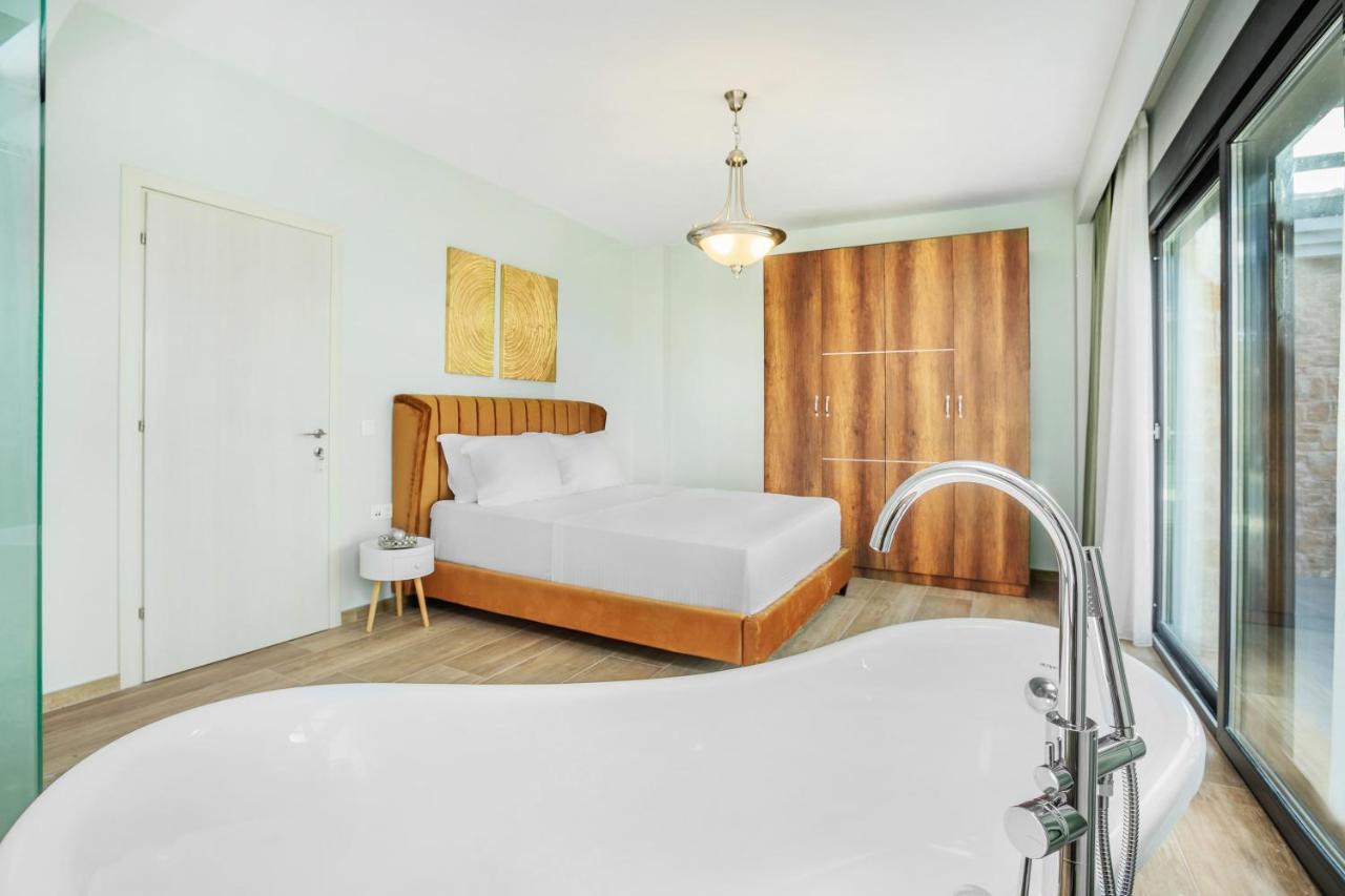 Epta Villas Luxury Redefined アギア・パラスカヴィ エクステリア 写真
